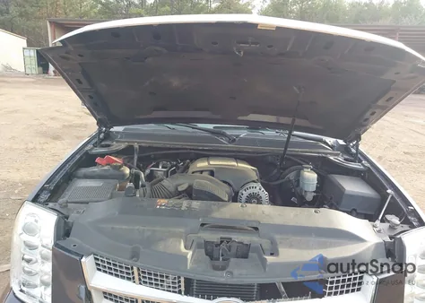 2013 Cadillac Escalade Platinum Edition from USA, damaged, VIN 1GYS4DEF6DR202657